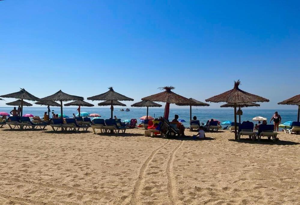 Tolles Ferienhaus Mit Sonnenterrasse Direkt Am Meer Isla Cristina Dış mekan fotoğraf